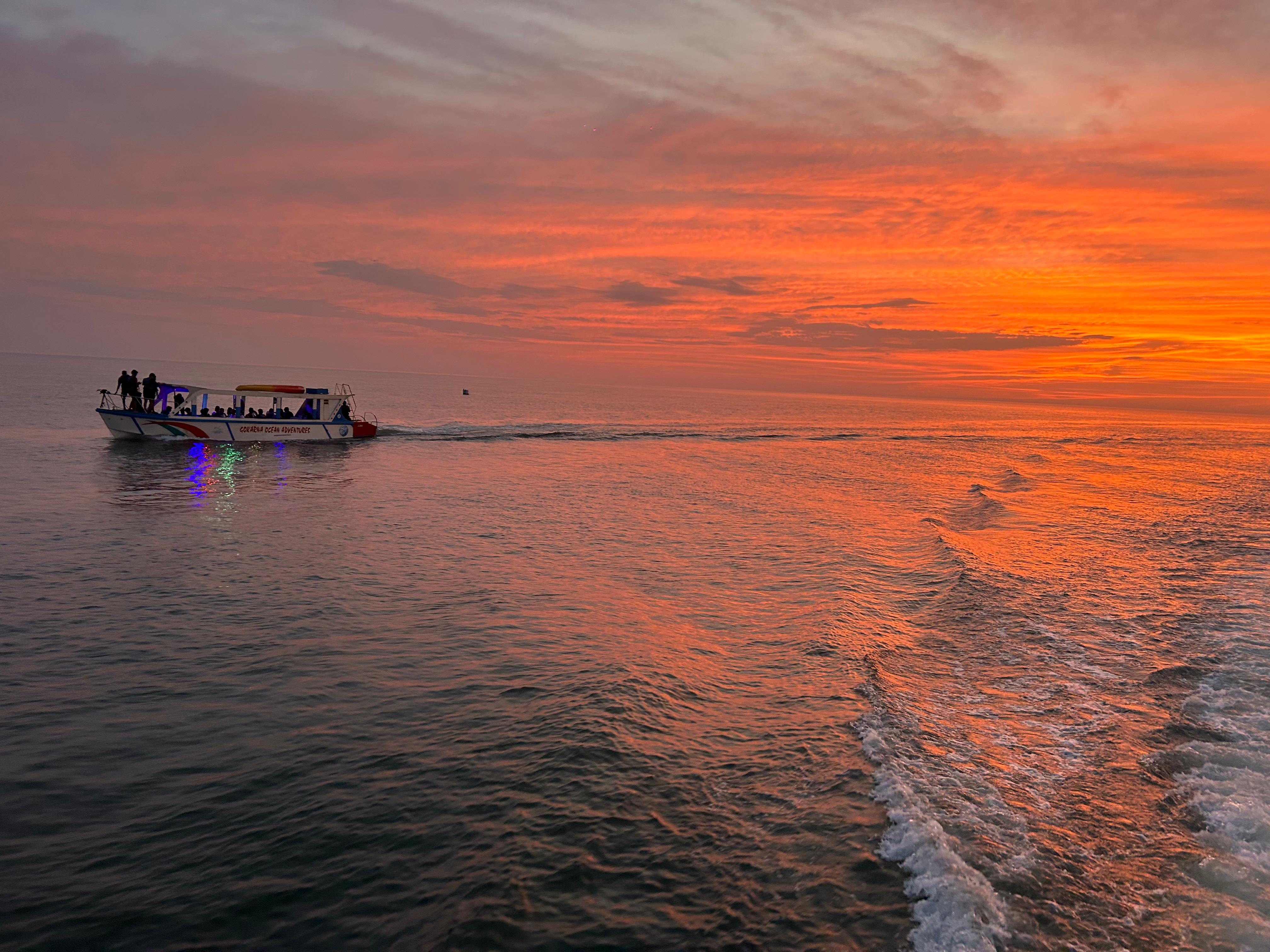 Gokarna beach sightseeing by boat